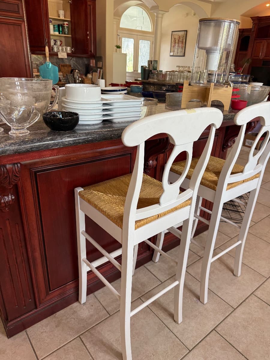 Estate sale ๐ Brimhall & Allen rd in Bakersfield photo 1