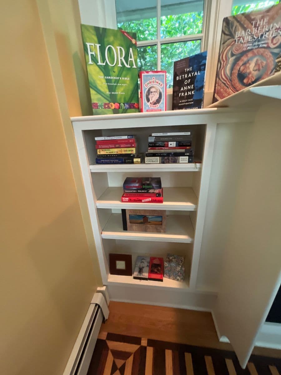 The Rusty Trunk LLC opens to “Fanfair Farm” Estate Sale photo 10