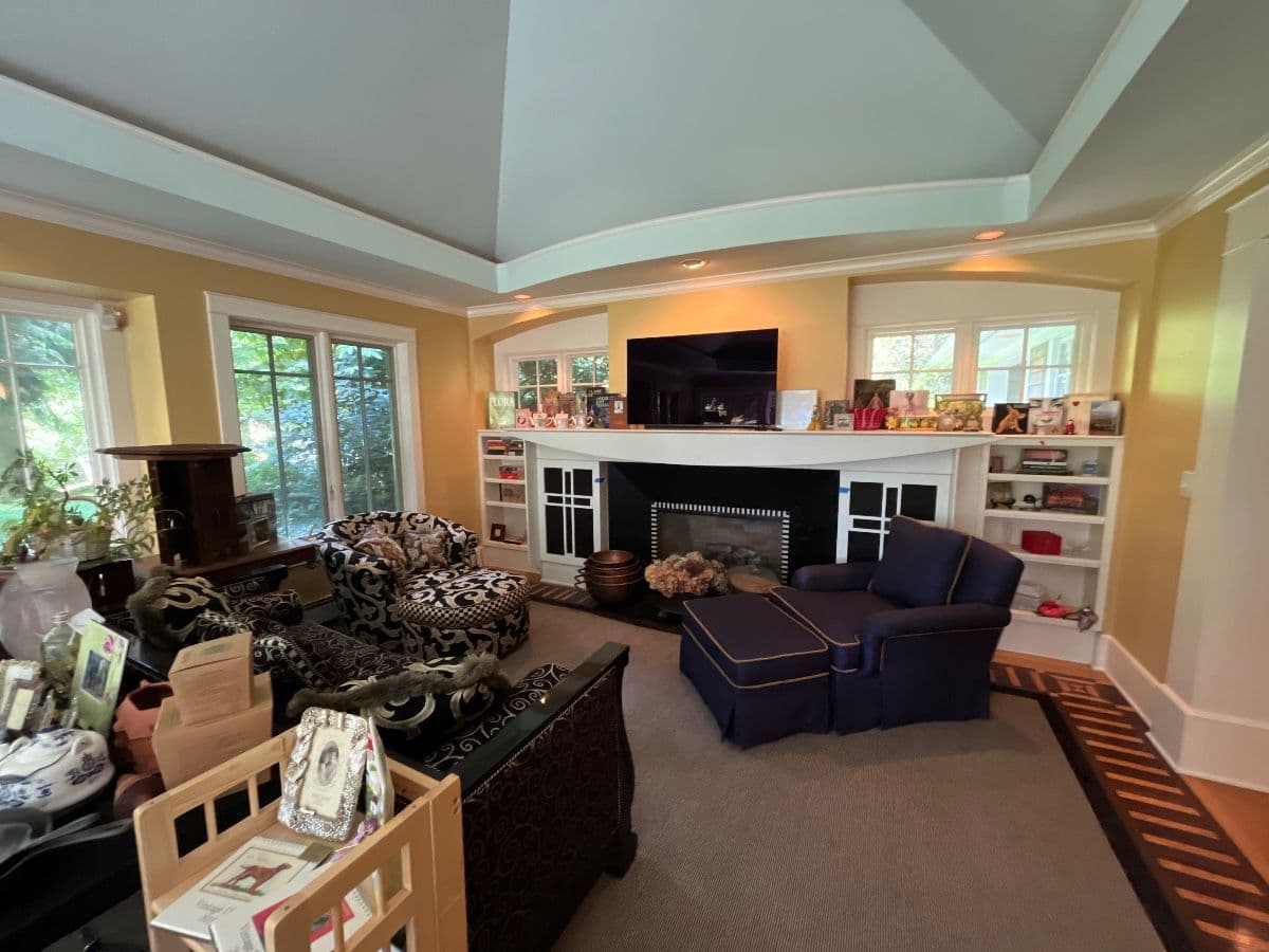 The Rusty Trunk LLC opens to “Fanfair Farm” Estate Sale photo 3