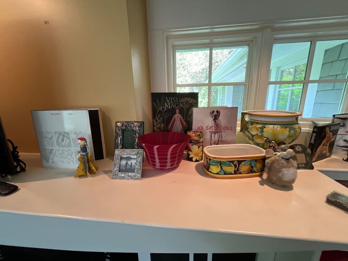 The Rusty Trunk LLC opens to “Fanfair Farm” Estate Sale photo 5