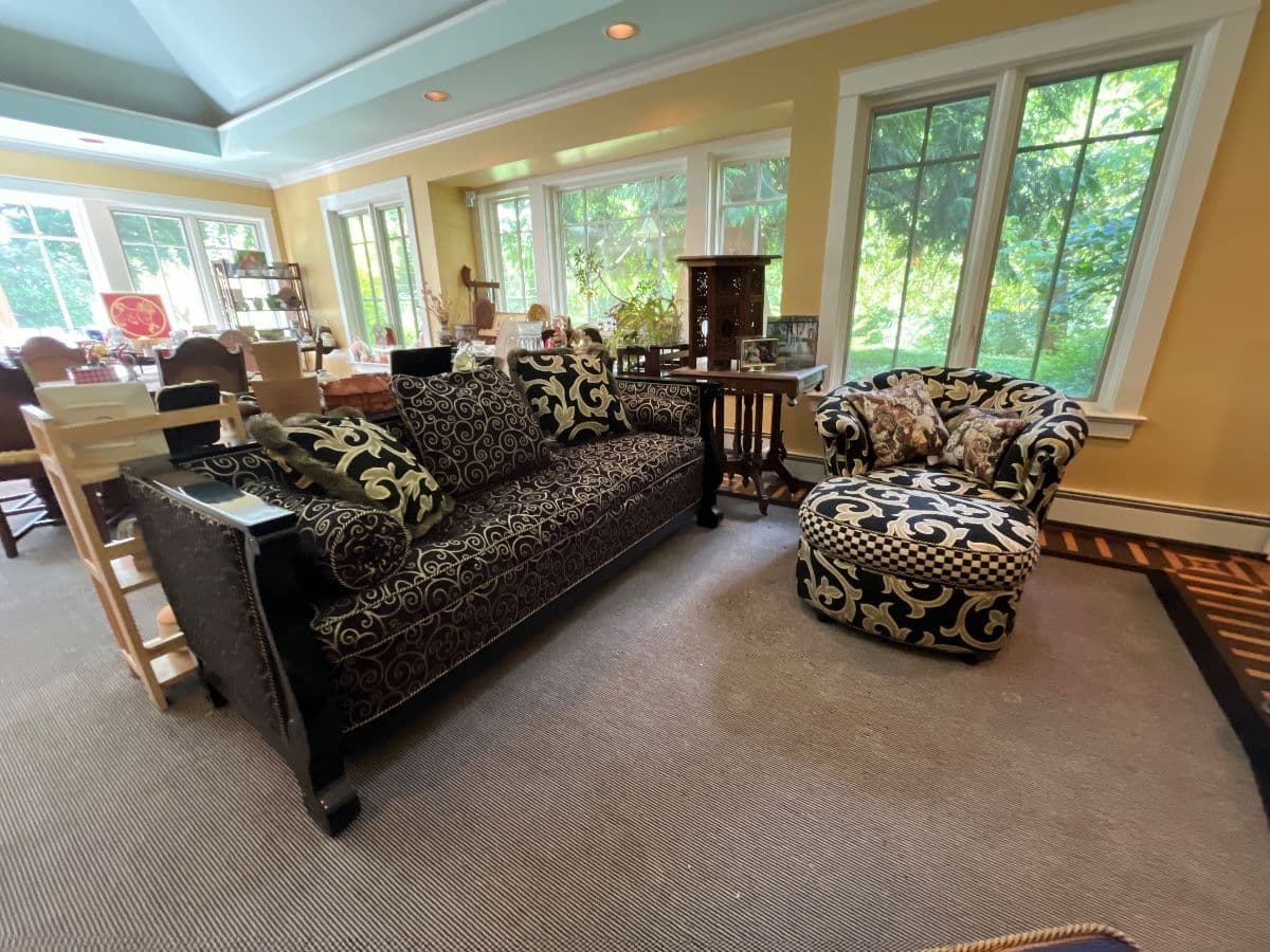 The Rusty Trunk LLC opens to “Fanfair Farm” Estate Sale photo 7