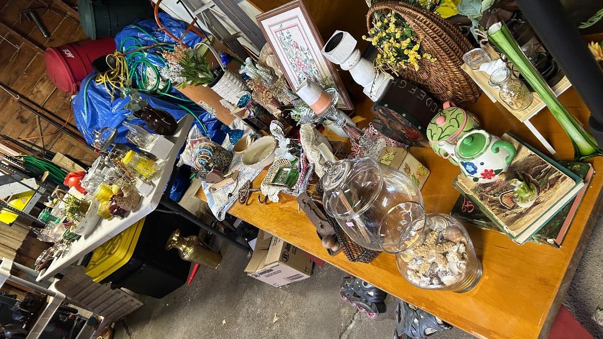 Ultimate treasure hunt vintage and downsizing Sale!! photo 7