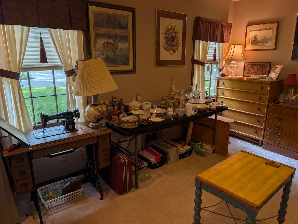 Maple Street Estate Sales: 25% off Friday - Chamblee Estate Sale photo 9