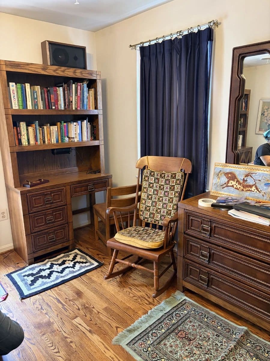 Artist's Gorgeous DC Home Estate Sale! (Aug 7-9) photo 10