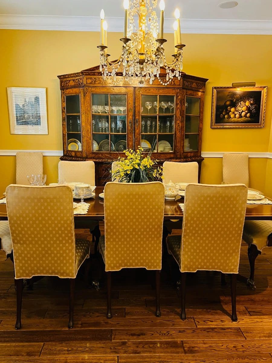 GLENVAR HEIGHTS ESTATE SALE photo 6