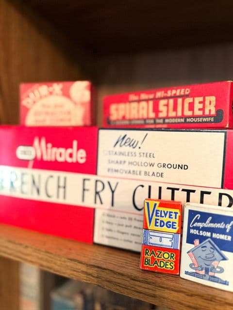 50% OFF SUNDAY! Unbelievable Nashville Estate Sale Antiques, Vintage Toys, Christmas, Vinyl photo 10