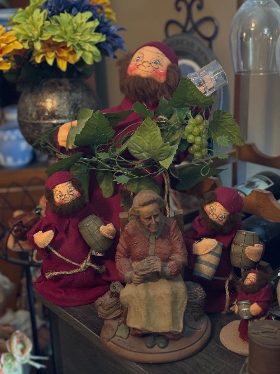 “The Museum” Nashville Estate Sale!! photo 11