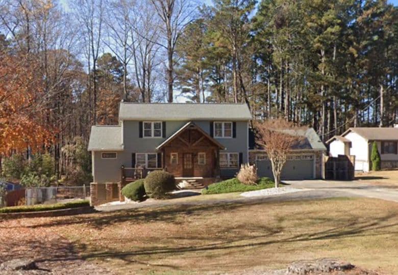Find Your Perfect Piece at This Home in Buford! photo 1