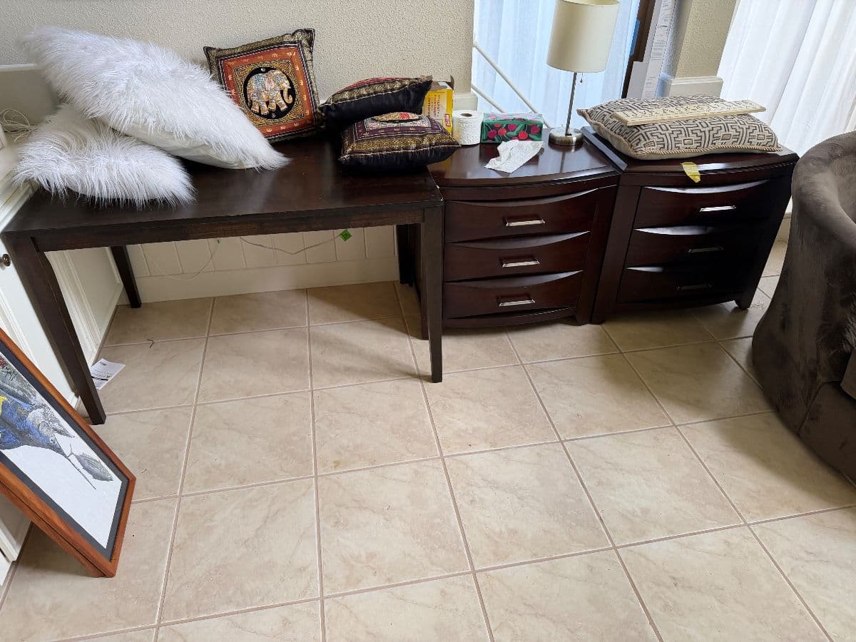 Great Home, Furniture, Appliances Nice Collections Priced To Sell photo 6