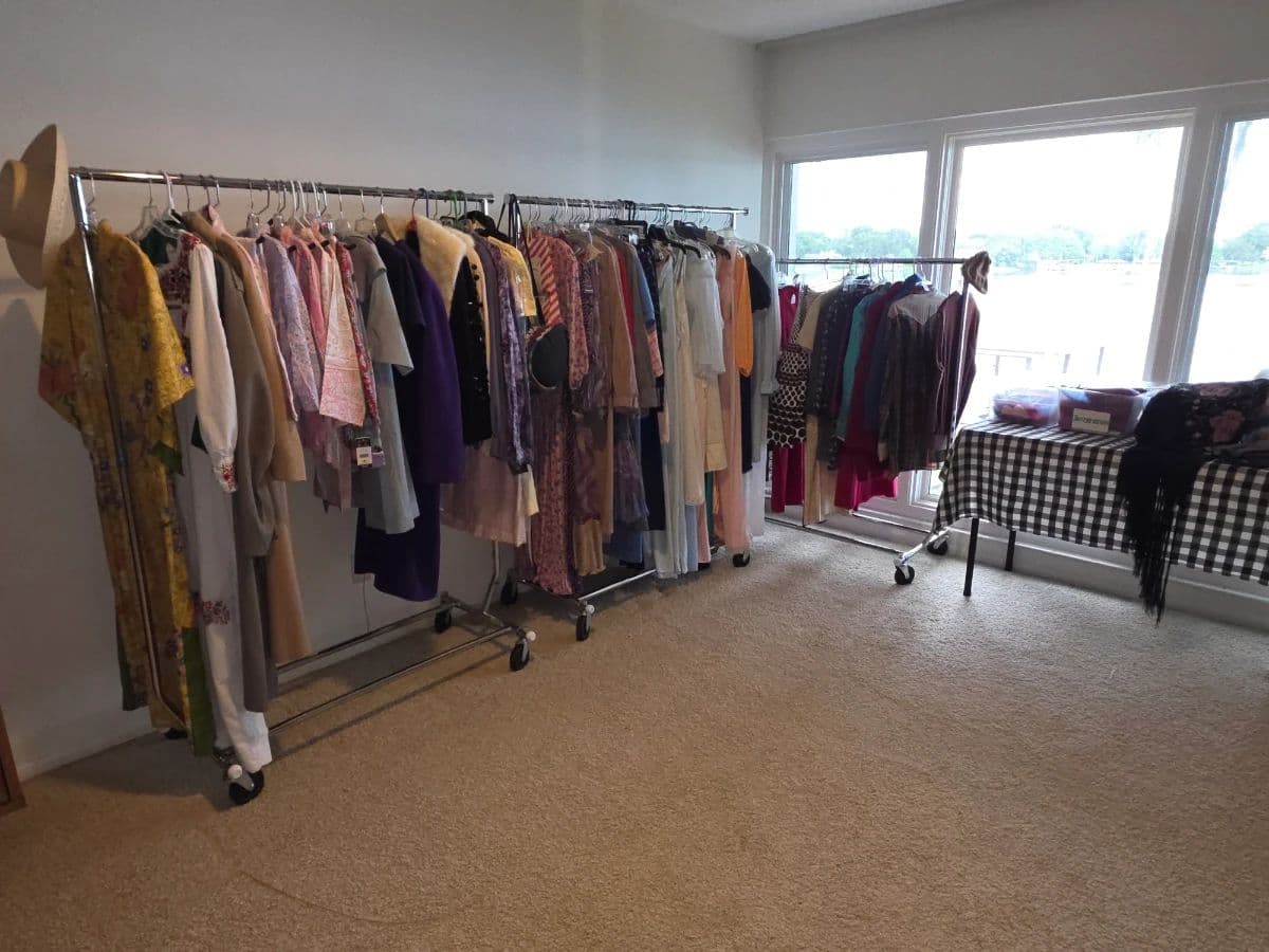 Estate Sale of Historic 1958 Heintzelman Home with Vintage Vibe in Rose Isle photo 10