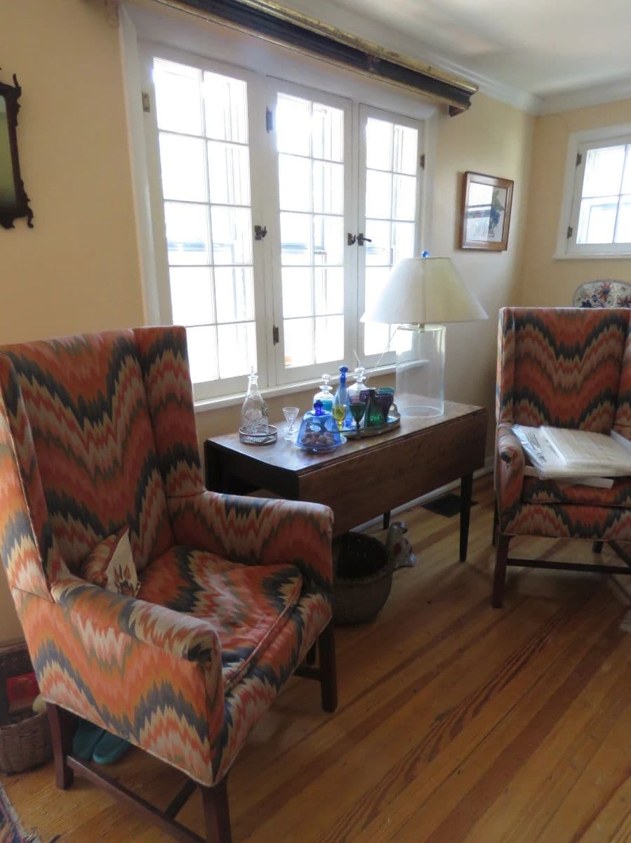 Former Antiques Dealer Estate Folk Art Paintings photo 3
