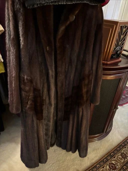 70% OFF Detroit Designer Estate Sale photo 3