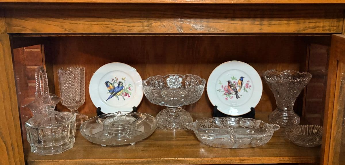 Harding Place Antiques & Antique Furniture A Plenty! photo 3
