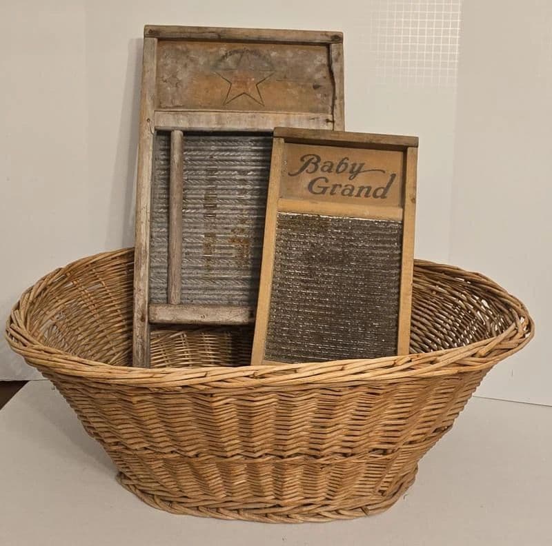 Golden Valley Goodies, Vintage Sewing, Vintage Clothing, Epherma & Misc. Collectibles photo 4