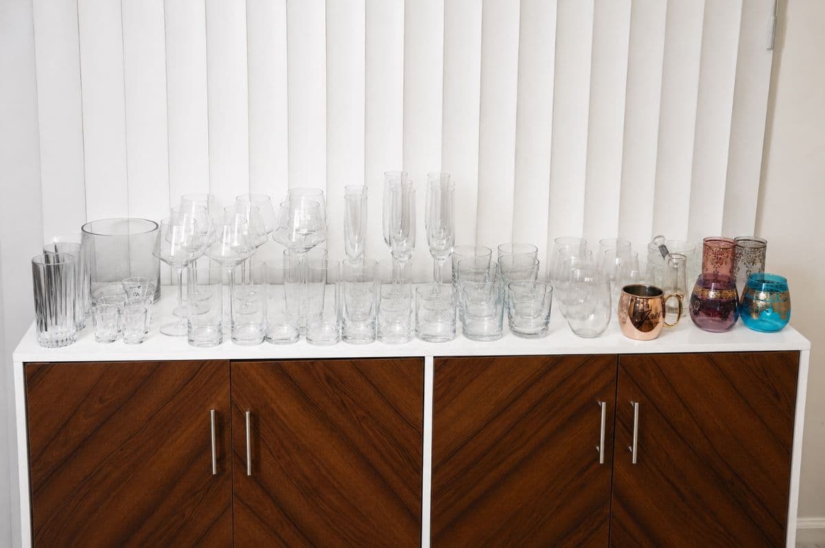 Stylish West Hollywood Estate Sale photo 5