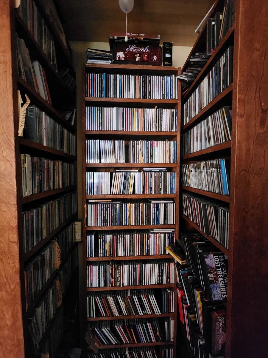 San Diego estate sale by BFF ESTATE SALES photo 3