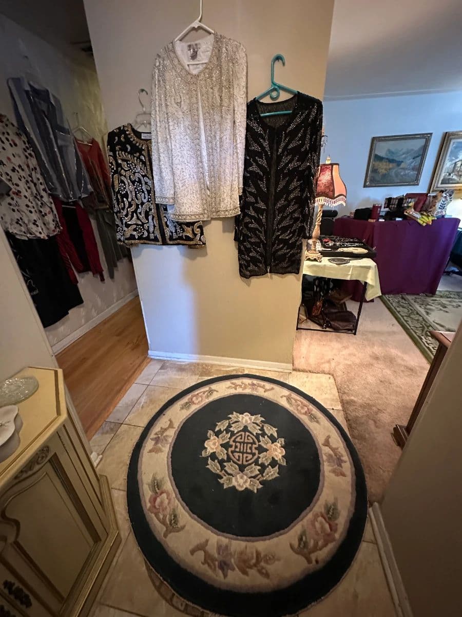 50% Off Saturday-Glow & Glamour Estate: Uranium Glass, Crystal, Art, Vintage Fashion & More!!! photo 6