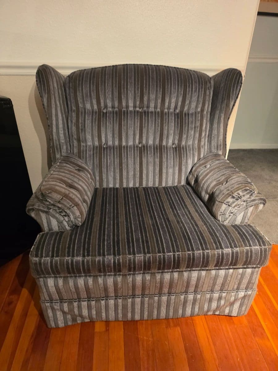Vintage Legacy Estate Sale photo 5