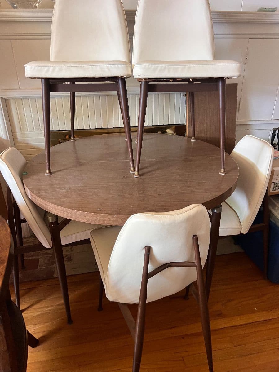 VINTAGE GALORE LOS ANGELES/BRENTWOOD ESTATE SALE photo 11