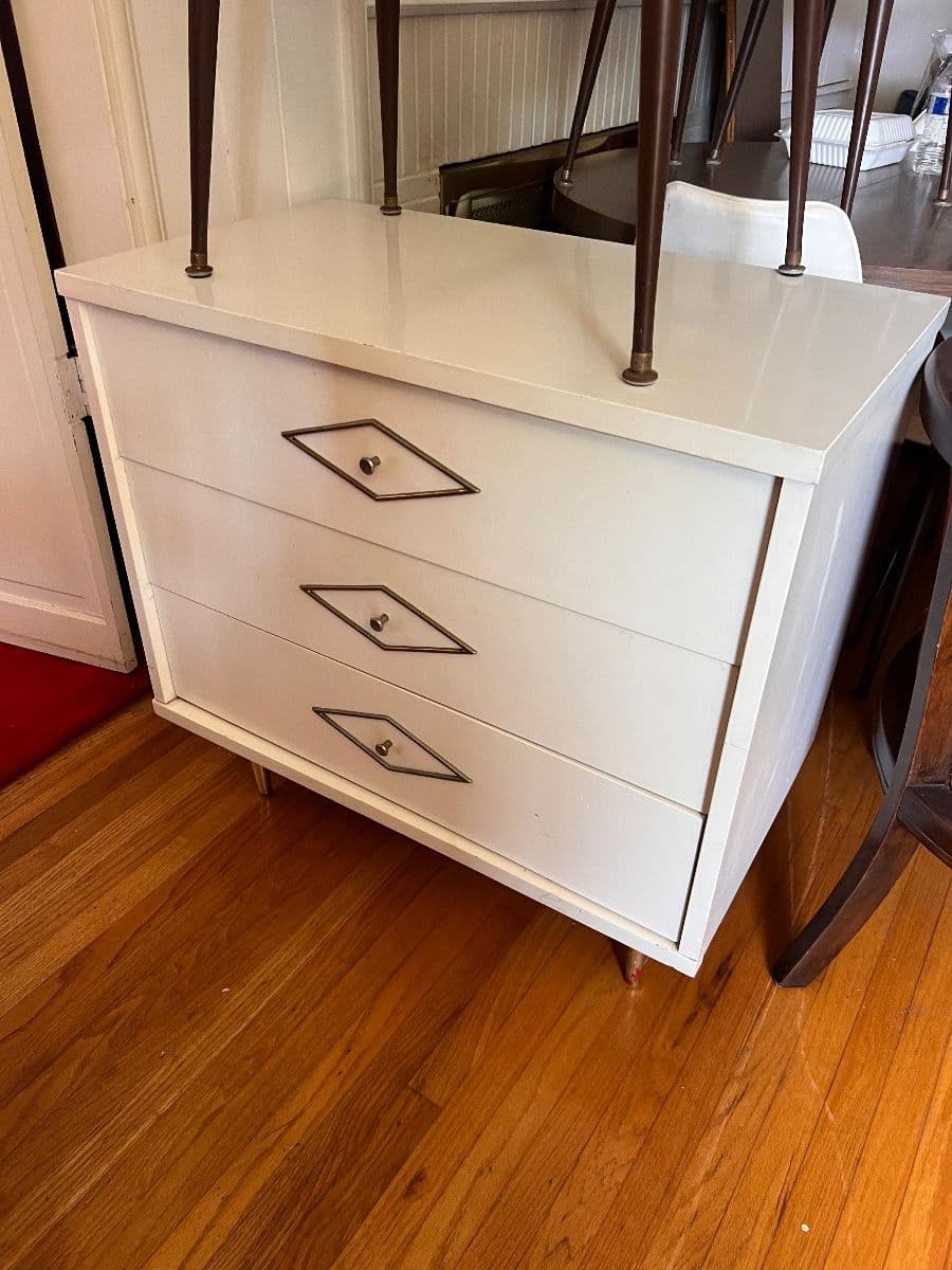 VINTAGE GALORE LOS ANGELES/BRENTWOOD ESTATE SALE photo 3