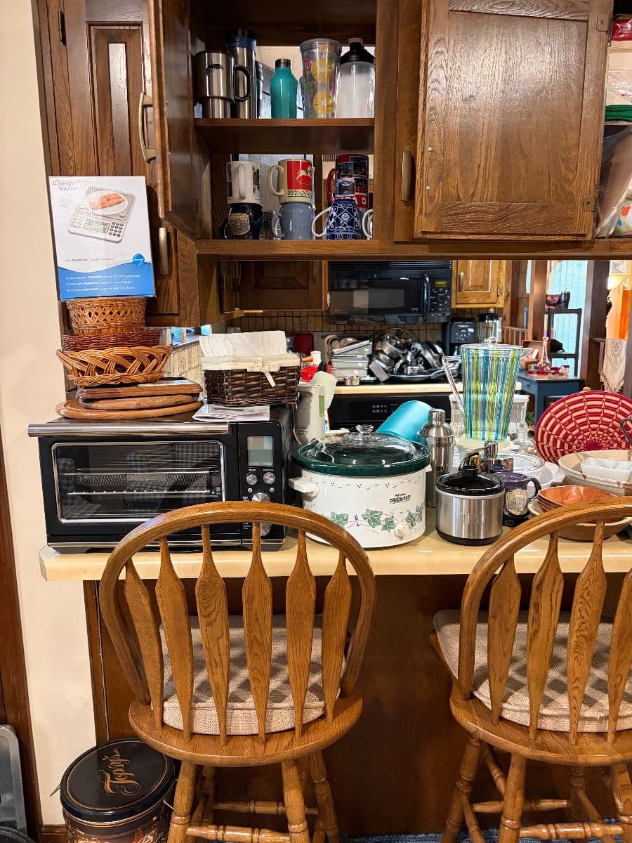 Spectacular South KCMO Estate Sale with Designer Clothing by Bluestem photo 8