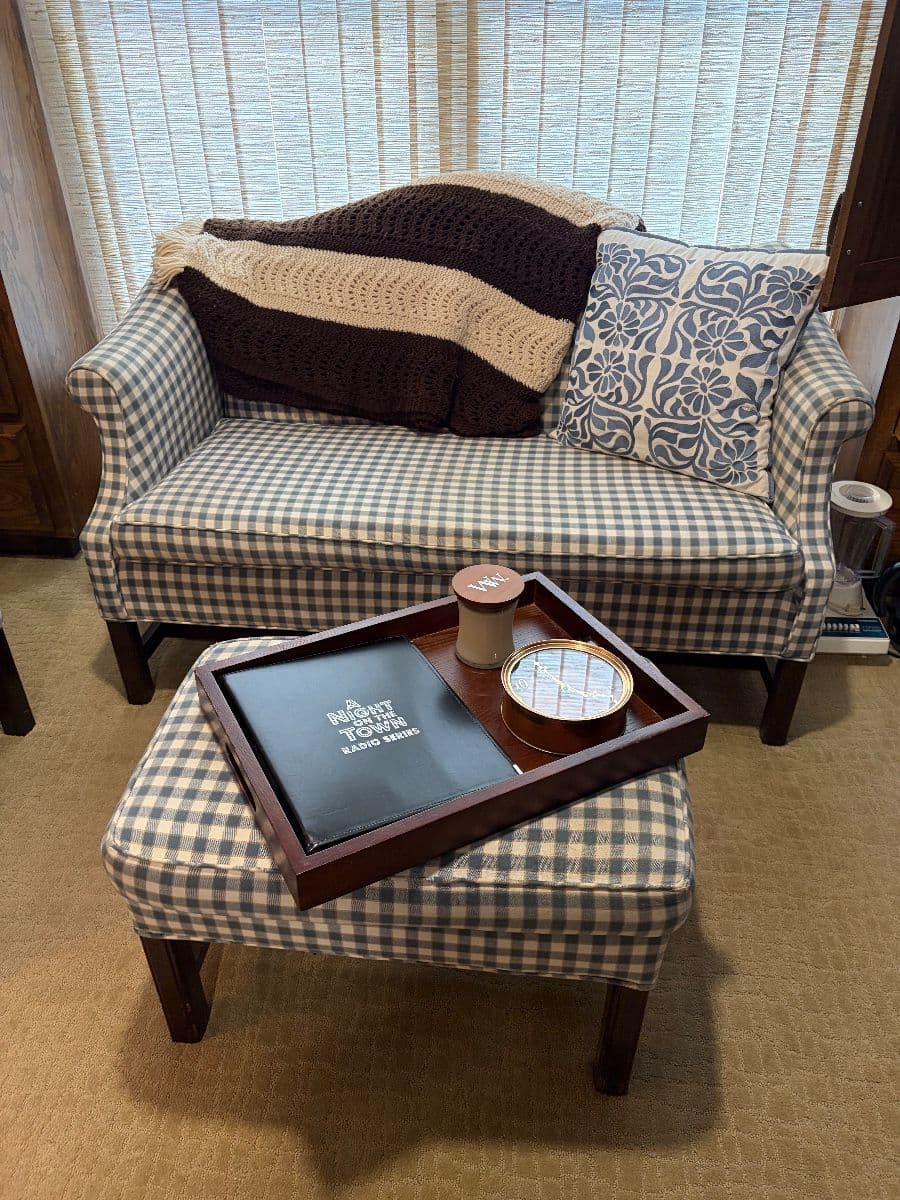 Spectacular South KCMO Estate Sale with Designer Clothing by Bluestem photo 5