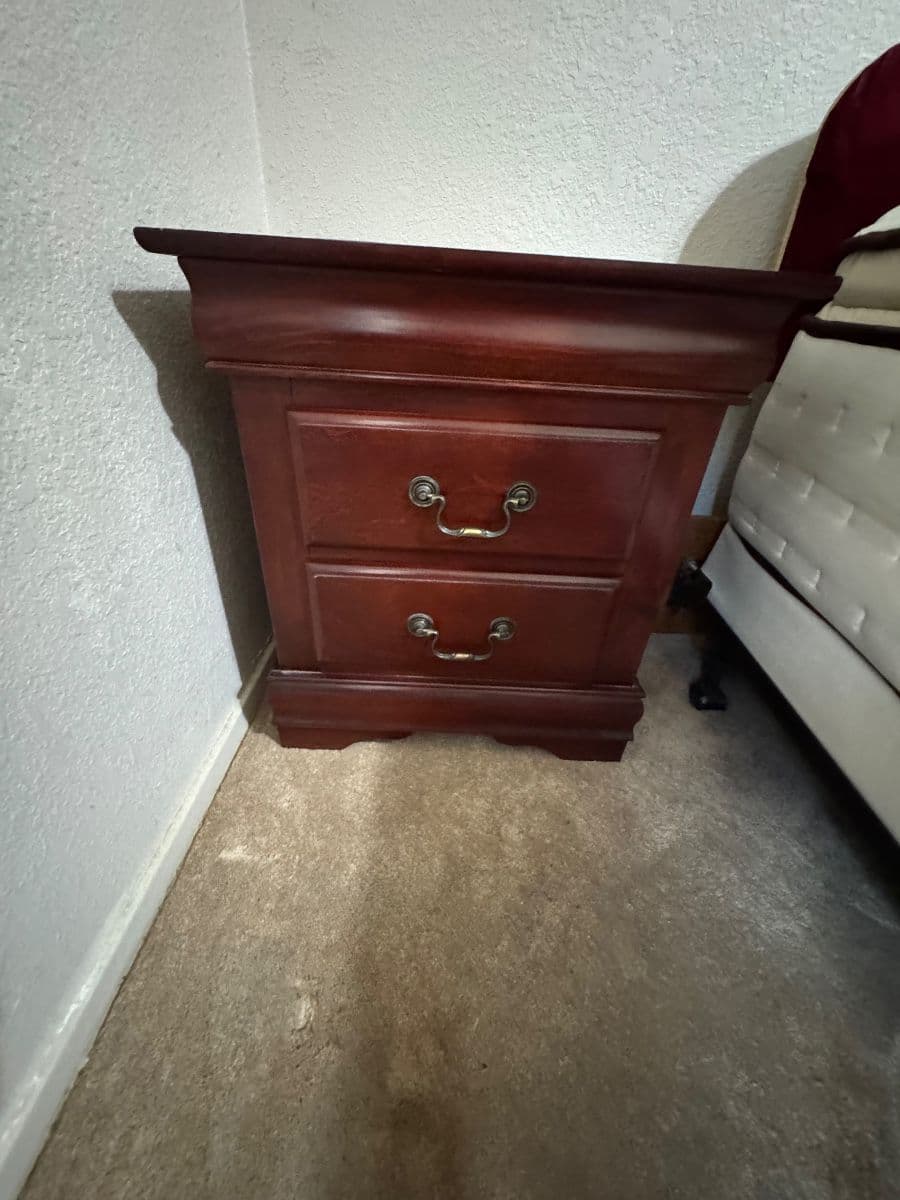 ~ 75%OFF ~ Collectibles, Fine China and Books In North Austin ! photo 5