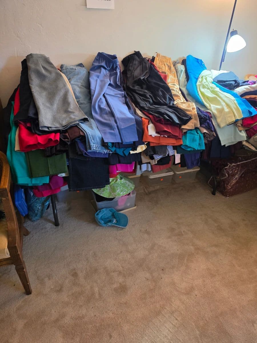 FILL A BAG SUNDAY!! Vintage Women's Clothing and More! photo 7