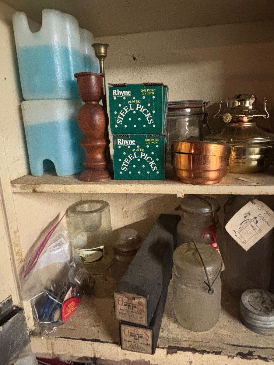 OUTSTANDING SOUTH NASHVILLE ESTATE SALE!! photo 8