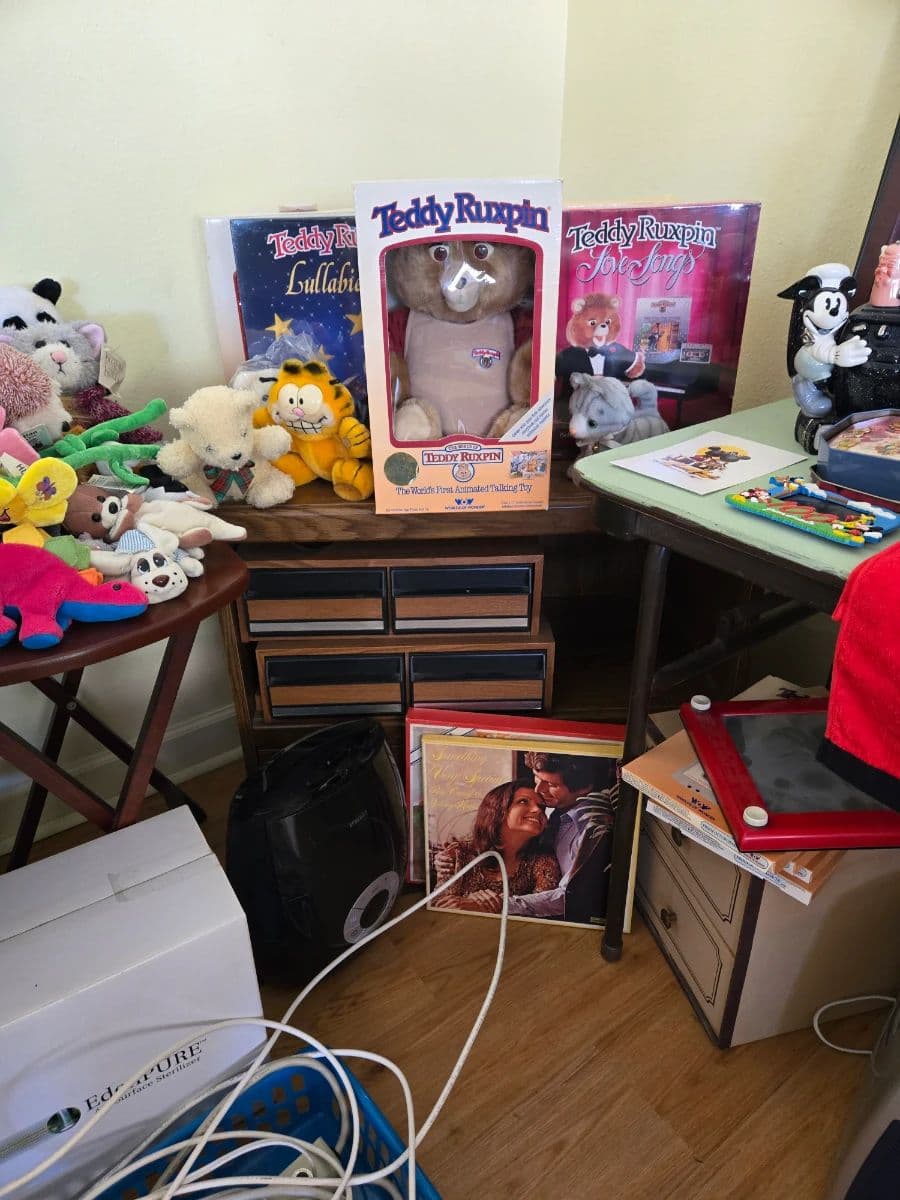 Estate Sale, Jewelry, Watches, Disney Collectables,VCR/DVD, Pyrex, Vintage, Furniture and much more! photo 4