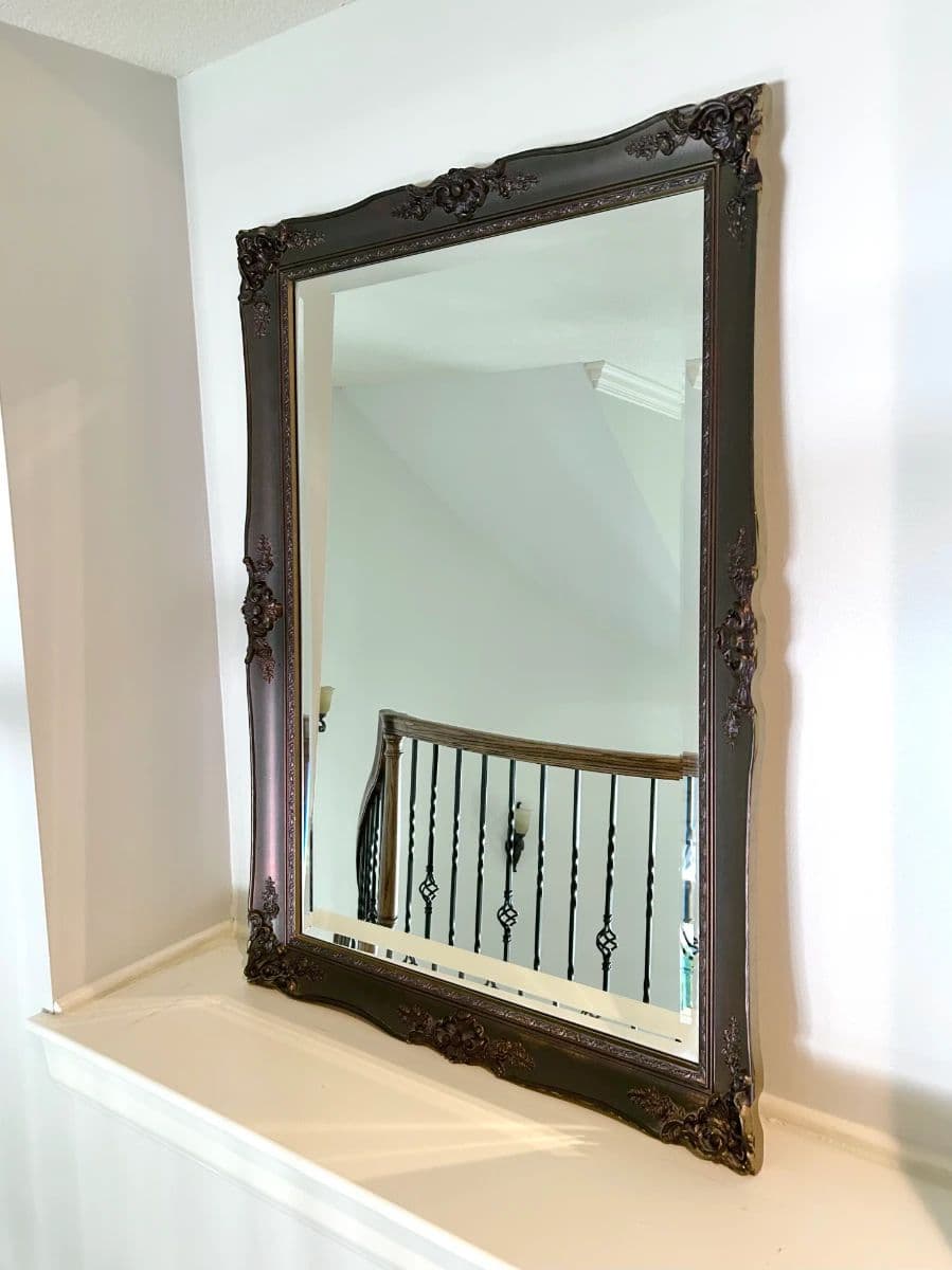 American Drew Furniture, Italian Glass Dining & Home Decor photo 8