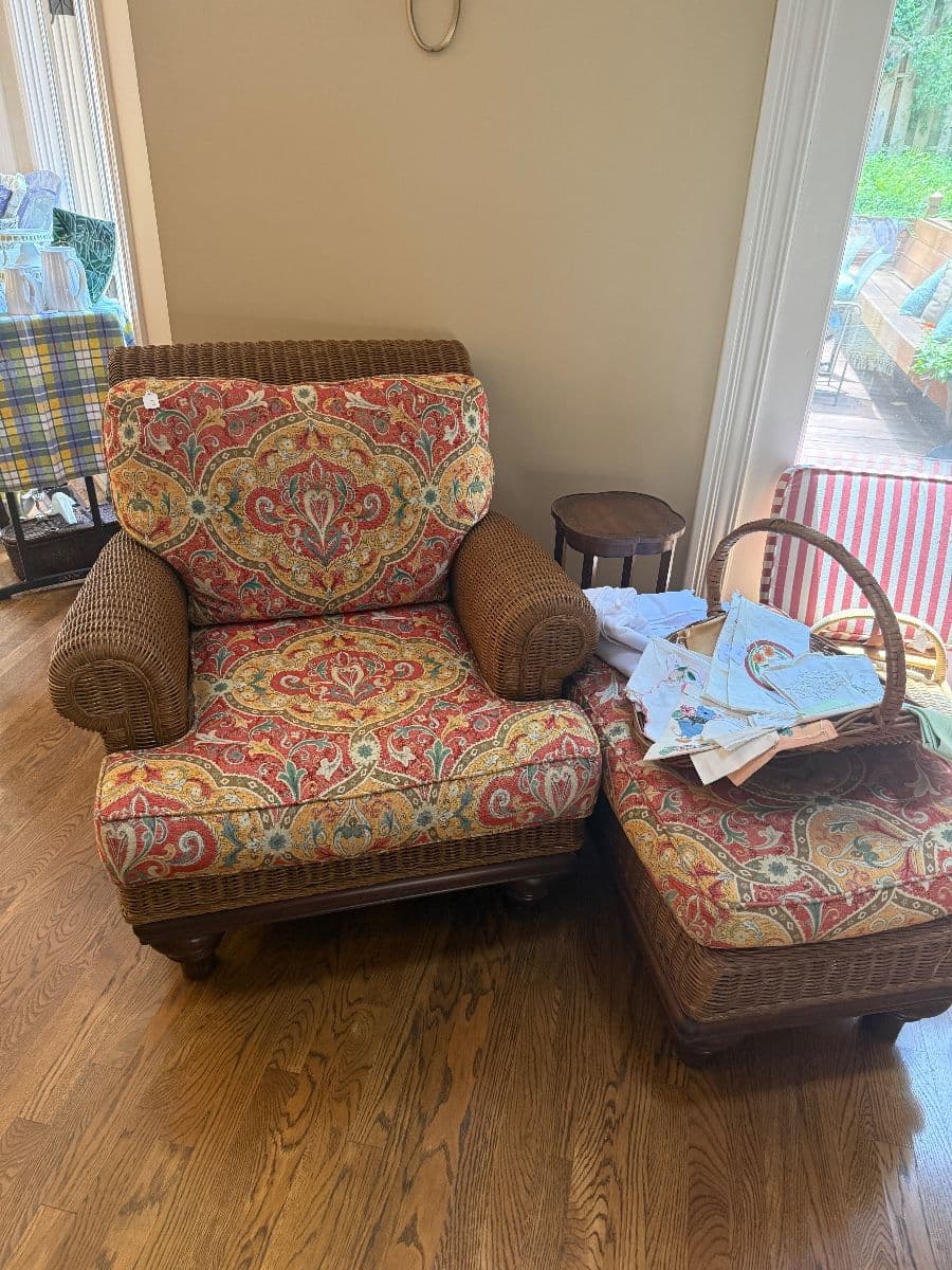 Buy Saving Grace Estate Sale photo 8