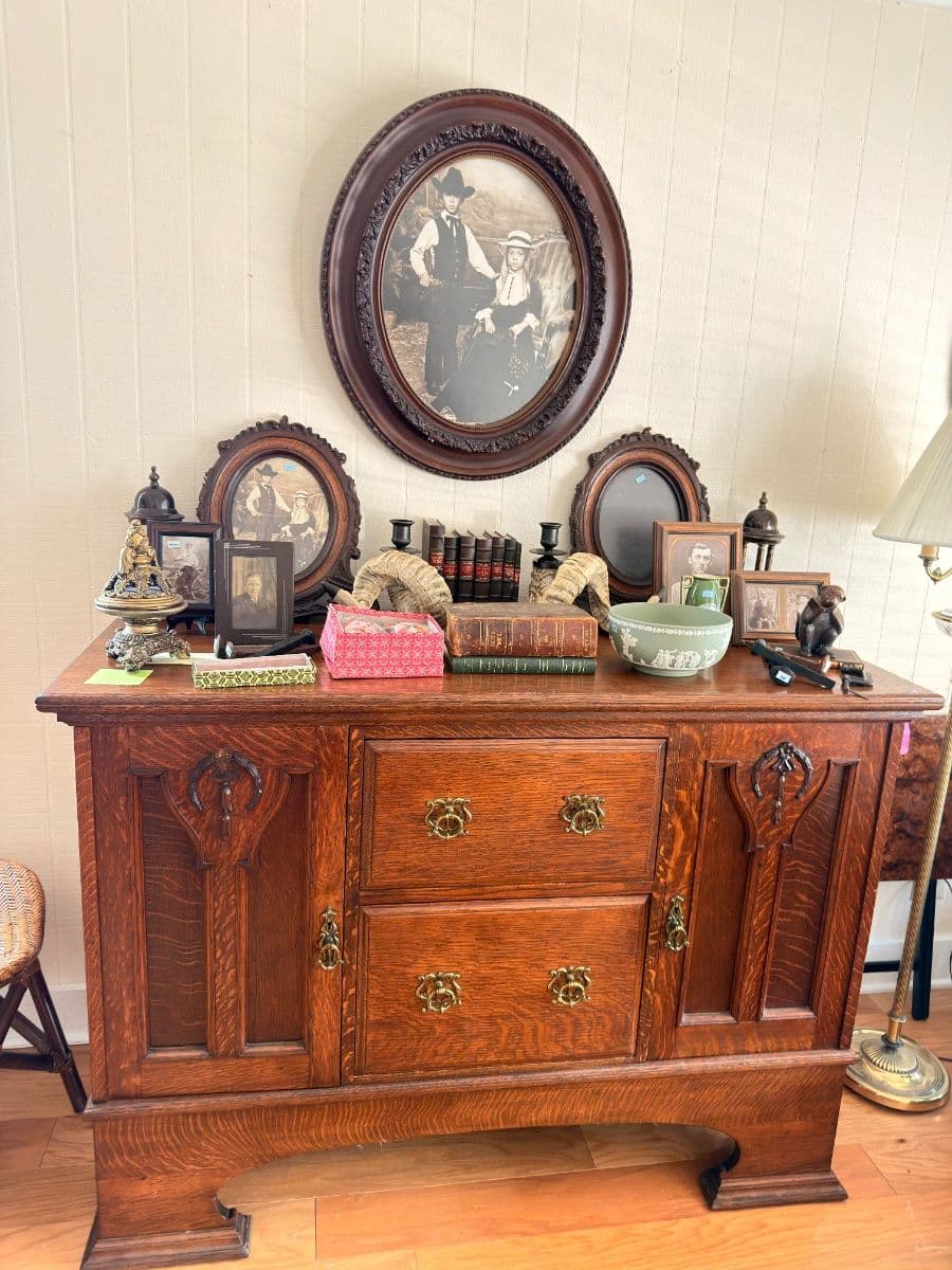 Multi-Estate Berry Hill Sale photo 4