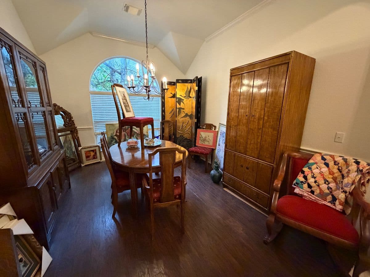 The South Austin Sale Not to Miss! photo 9