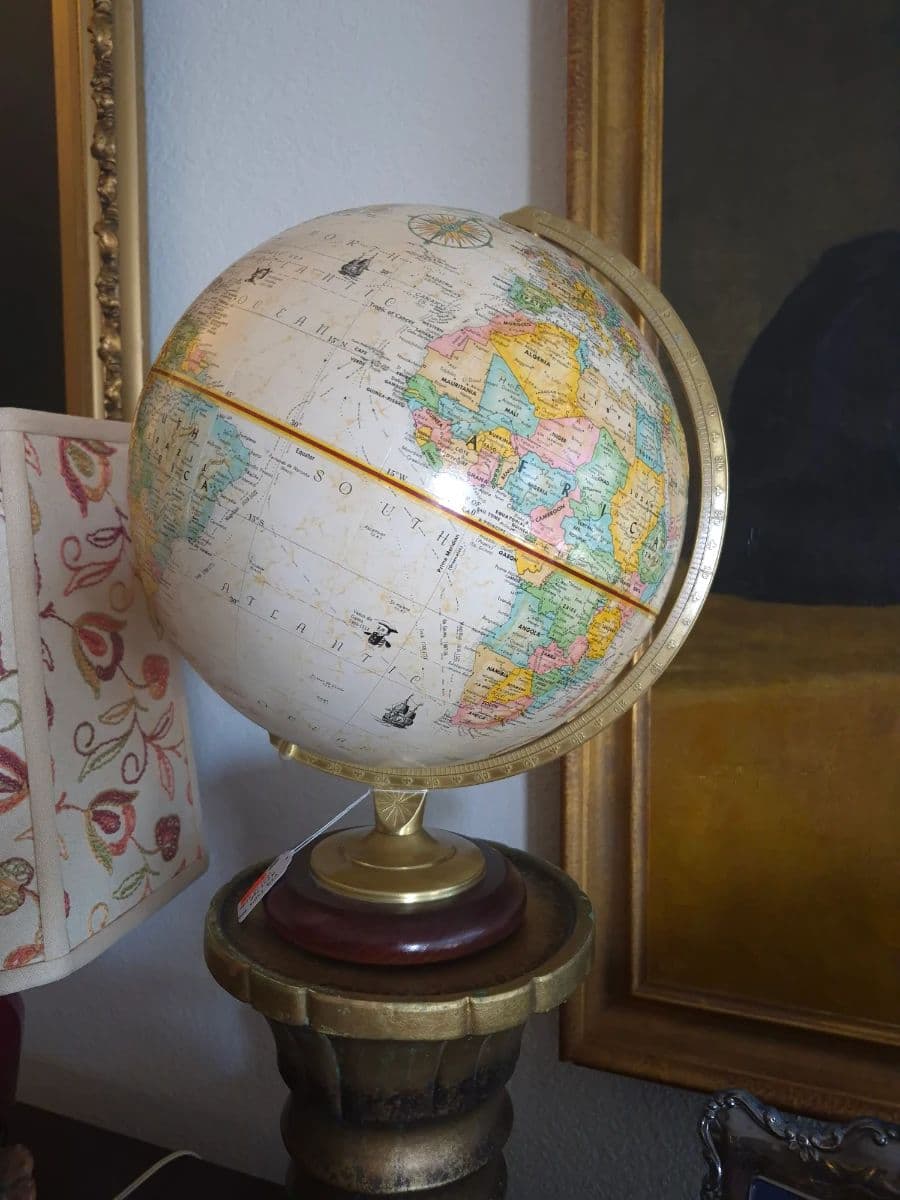️ ALL STARS ️ 32CONSIGN ESTATE SALE photo 3