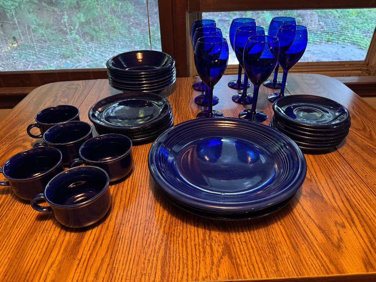 Fantastic Kansas City / Raytown Estate Sale! Tools, Furniture, Glassware photo 11