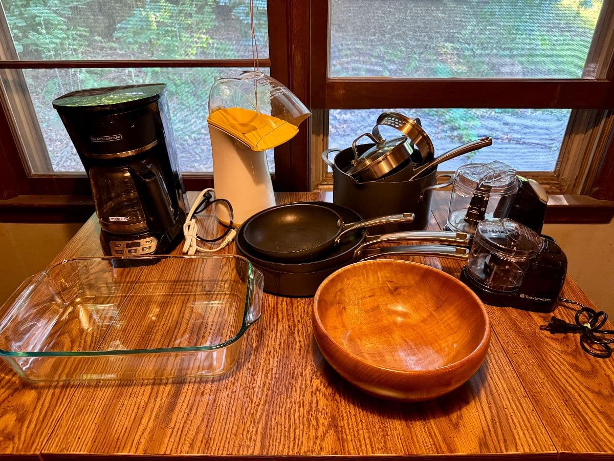 Fantastic Kansas City / Raytown Estate Sale! Tools, Furniture, Glassware photo 10
