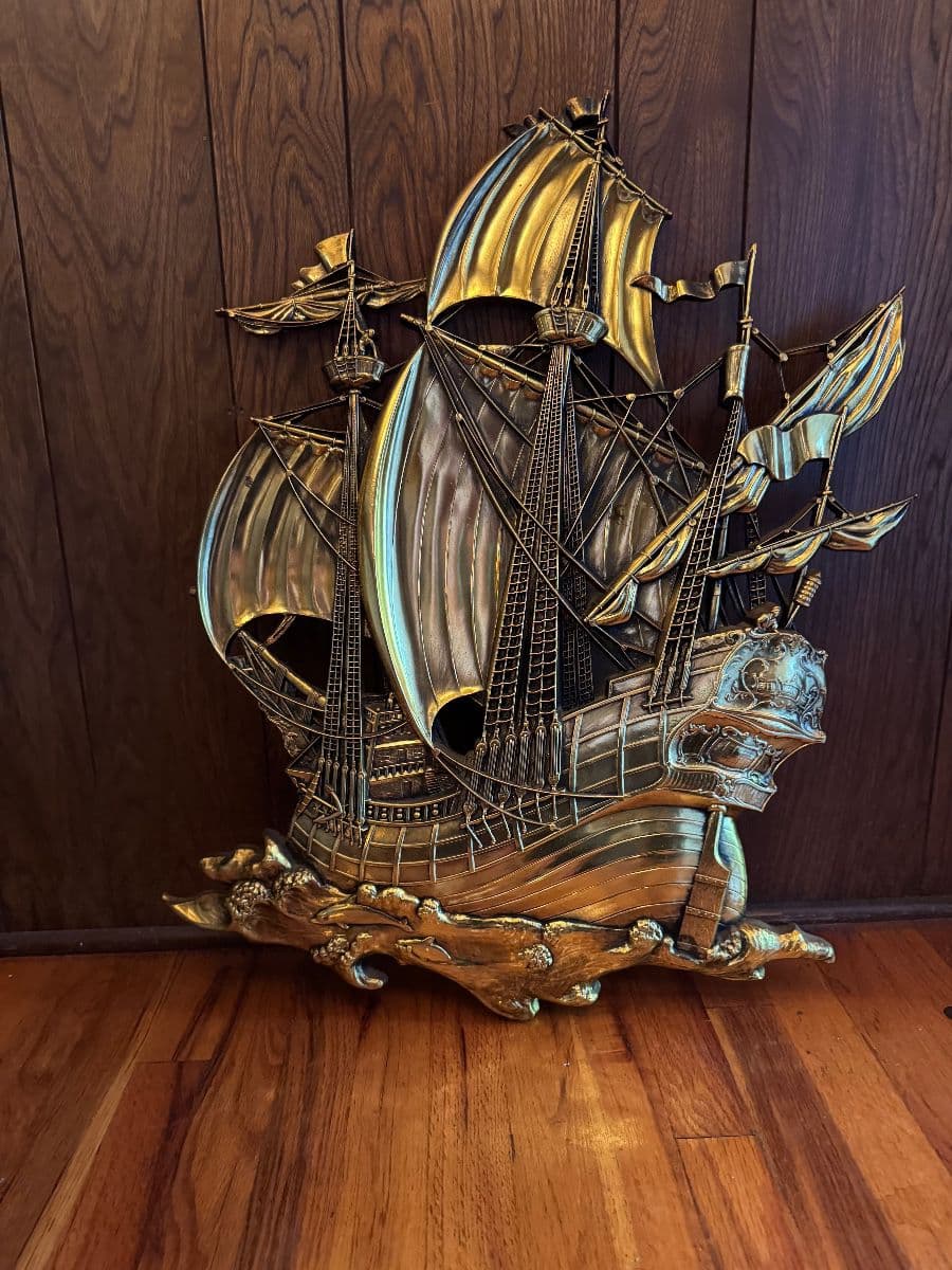 Fantastic Kansas City / Raytown Estate Sale! Tools, Furniture, Glassware photo 3