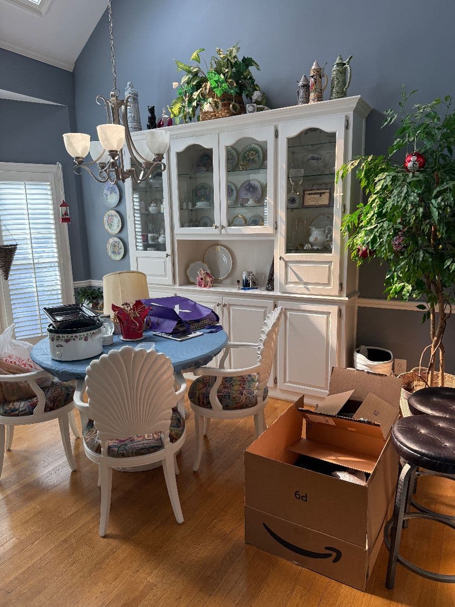Premier Dunwoody Estate Sale photo 9