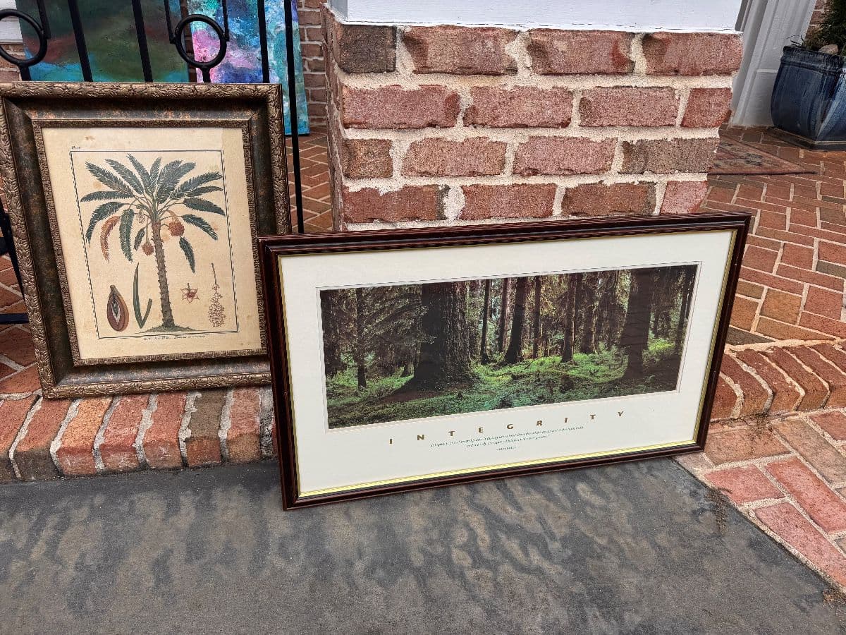 Another Outstanding Garage Sale! photo 3