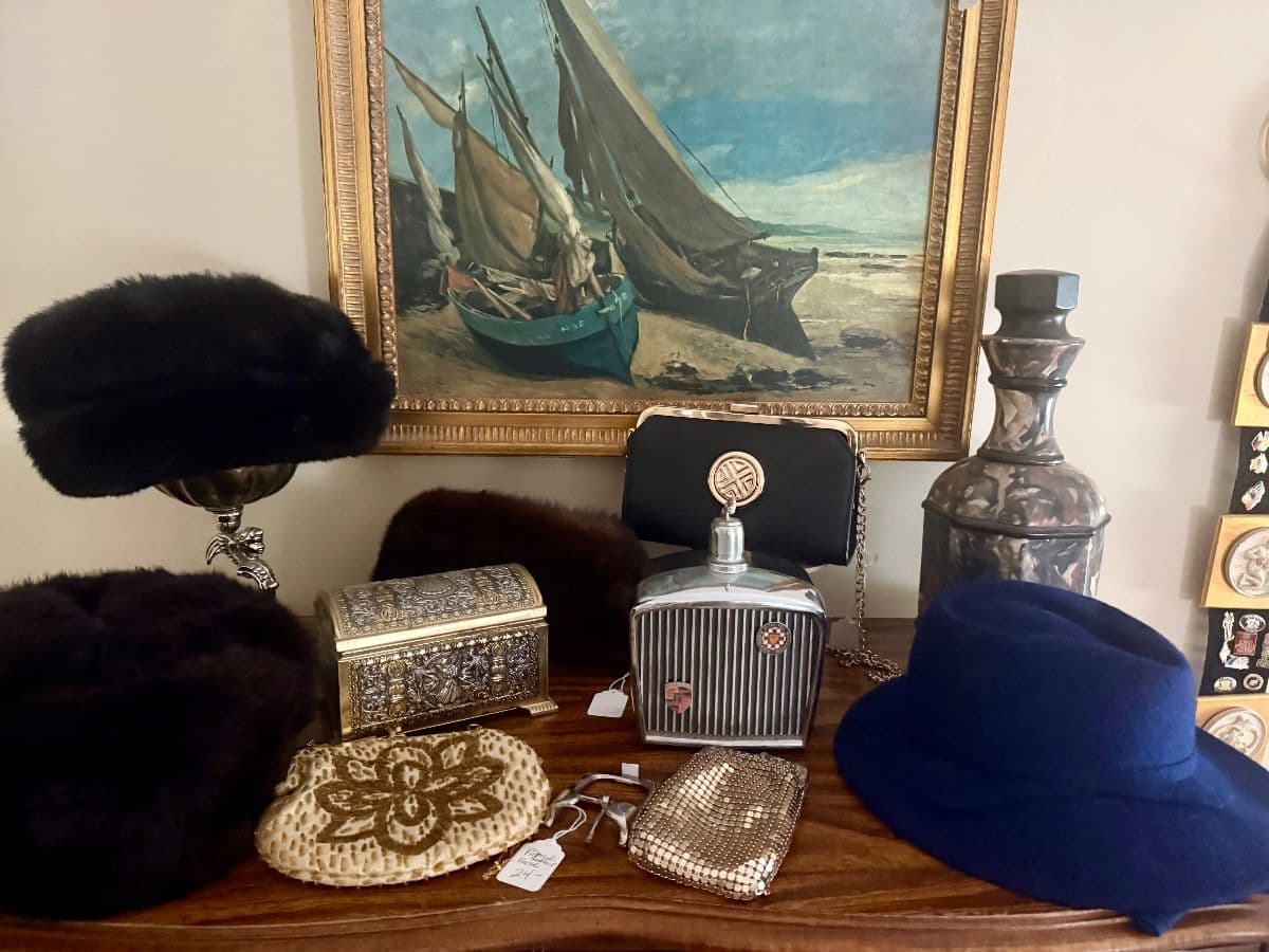 Fun Waldo Estate Sale photo 7