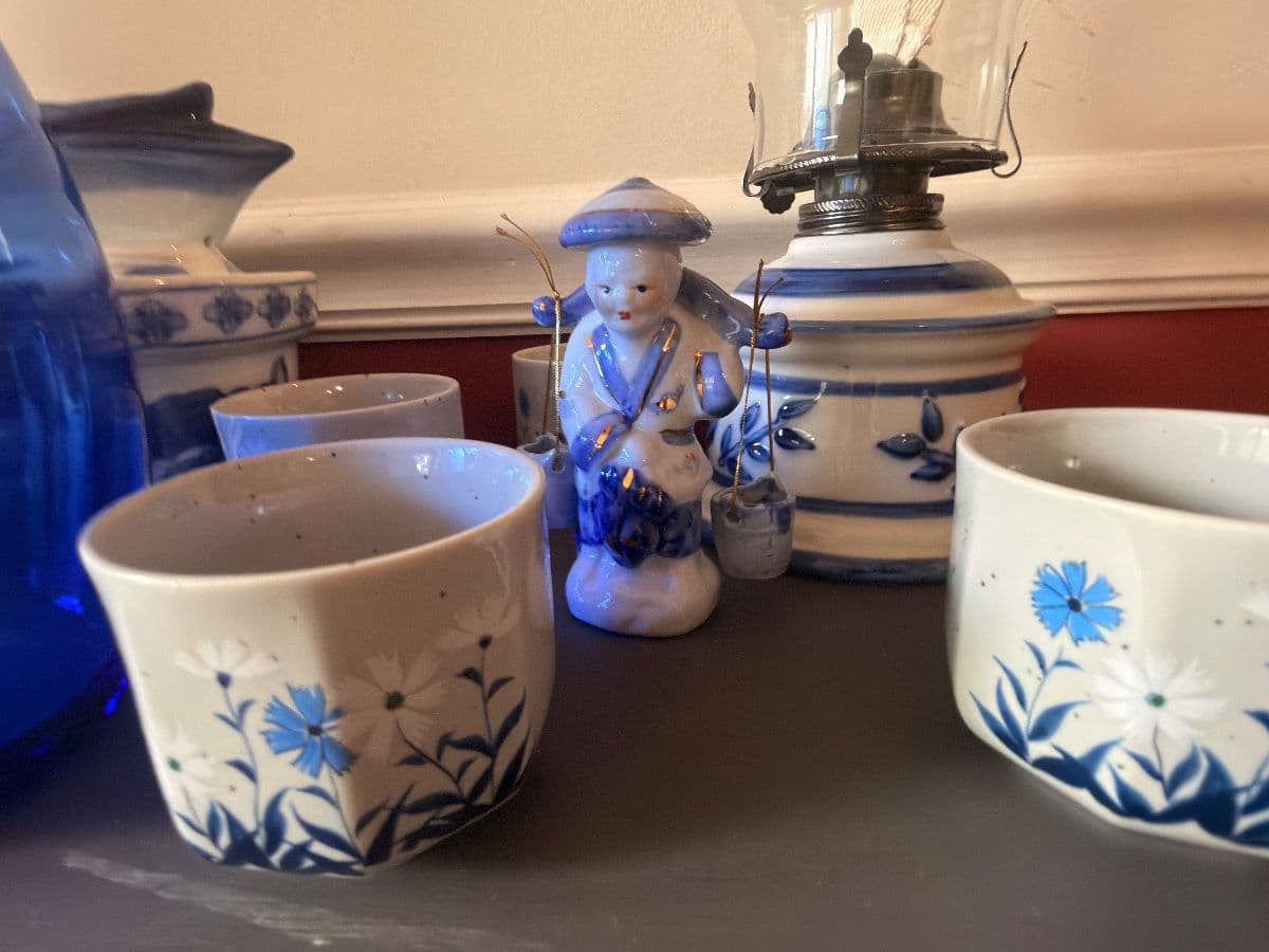 Elegant Nashville, TN Estate Sale | Designer Clothing, Asian Antiques, Fine Furniture, Art & More photo 8