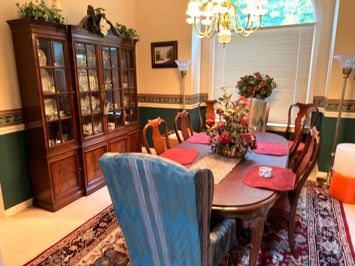 Elegant Nashville, TN Estate Sale | Designer Clothing, Asian Antiques, Fine Furniture, Art & More photo 1