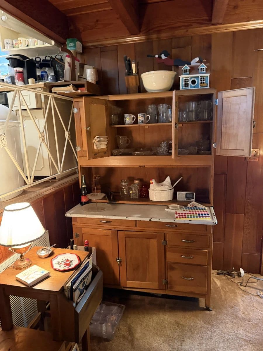 WhittSale Estate Sale: Vintage Furniture, Silver & Workshop Tools photo 11