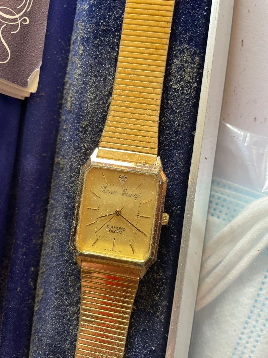 Far Out Finds! Estate Sale – 70's Furniture, Christmas Galore & Garage Pickers Paradise! photo 2