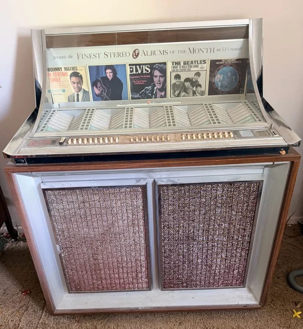 Vintage Music & Collectibles Auction: Jukebox, Tube Radios, Instruments, Coins, Toys & More photo 2