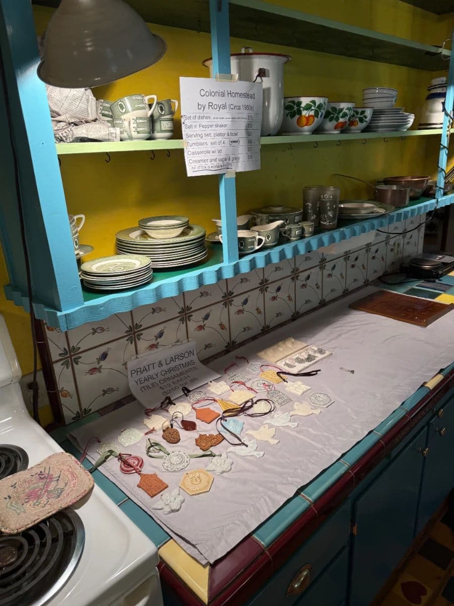 Wildwood Estate Sale photo 9