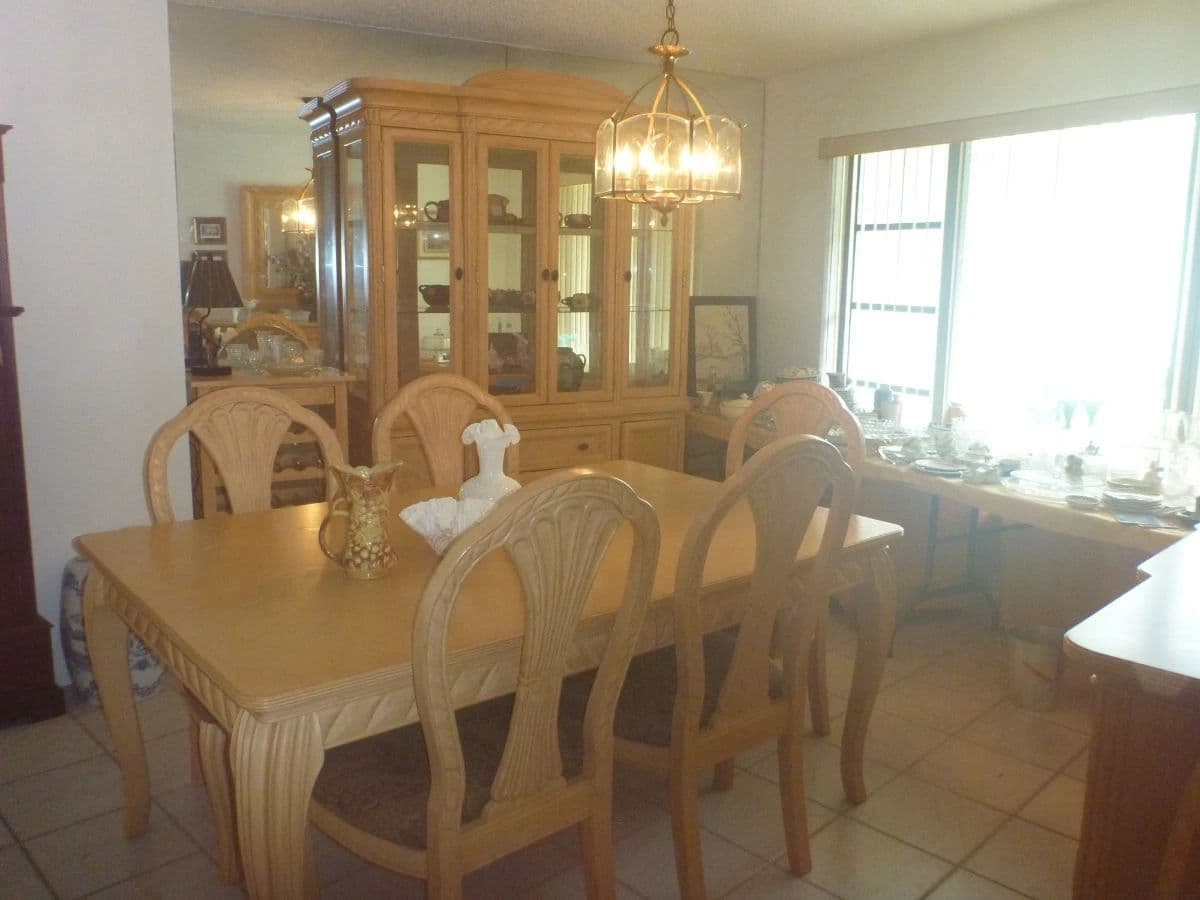 Leegacy Estate Solutions is proud to present a sales extravaganca with 4 houses participating photo 10
