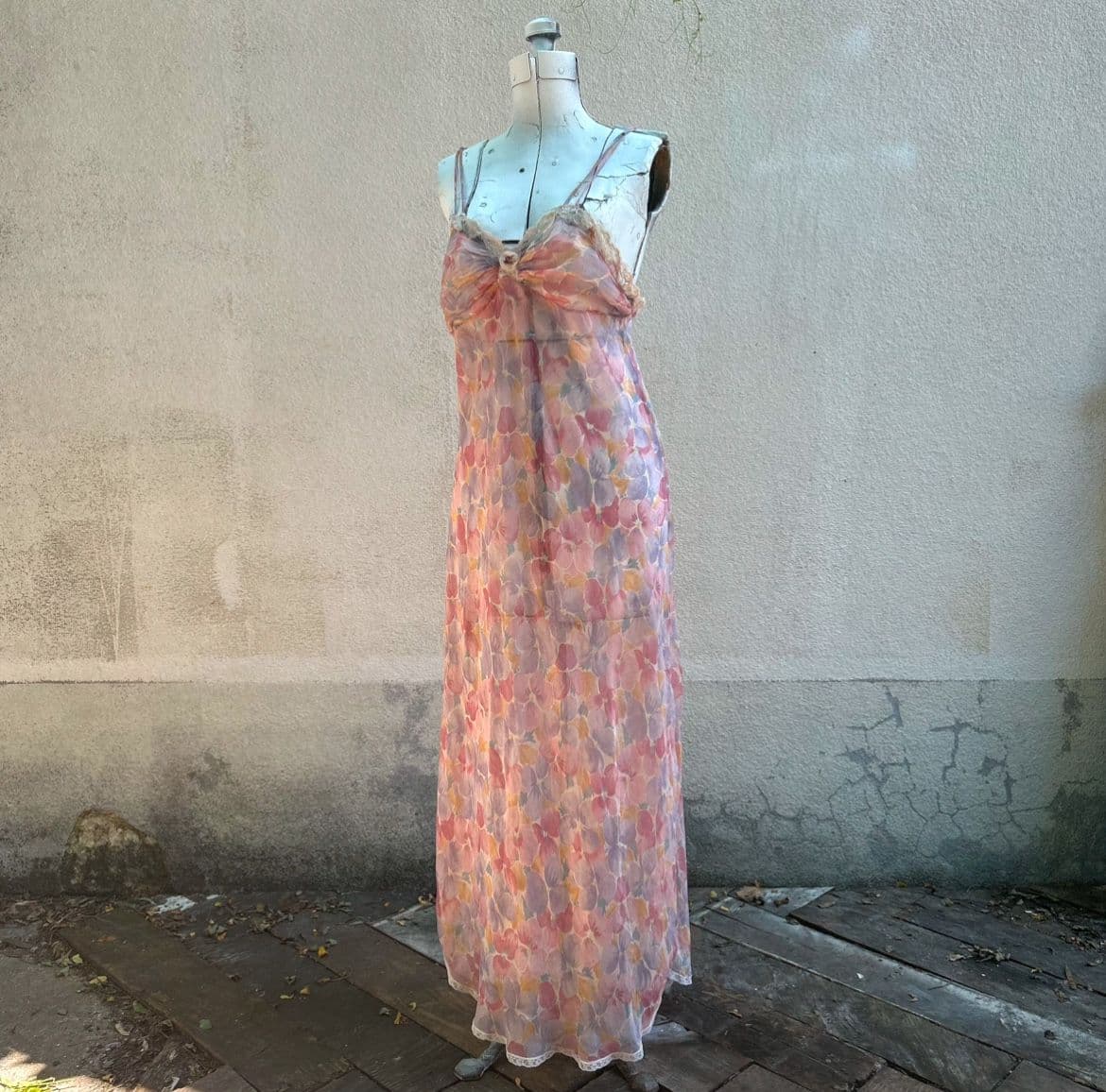 Fishtown Vintage Clothing, Antiques, & Kittens! photo 5
