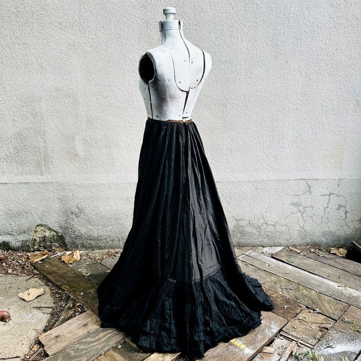 Fishtown Vintage Clothing, Antiques, & Kittens! photo 9